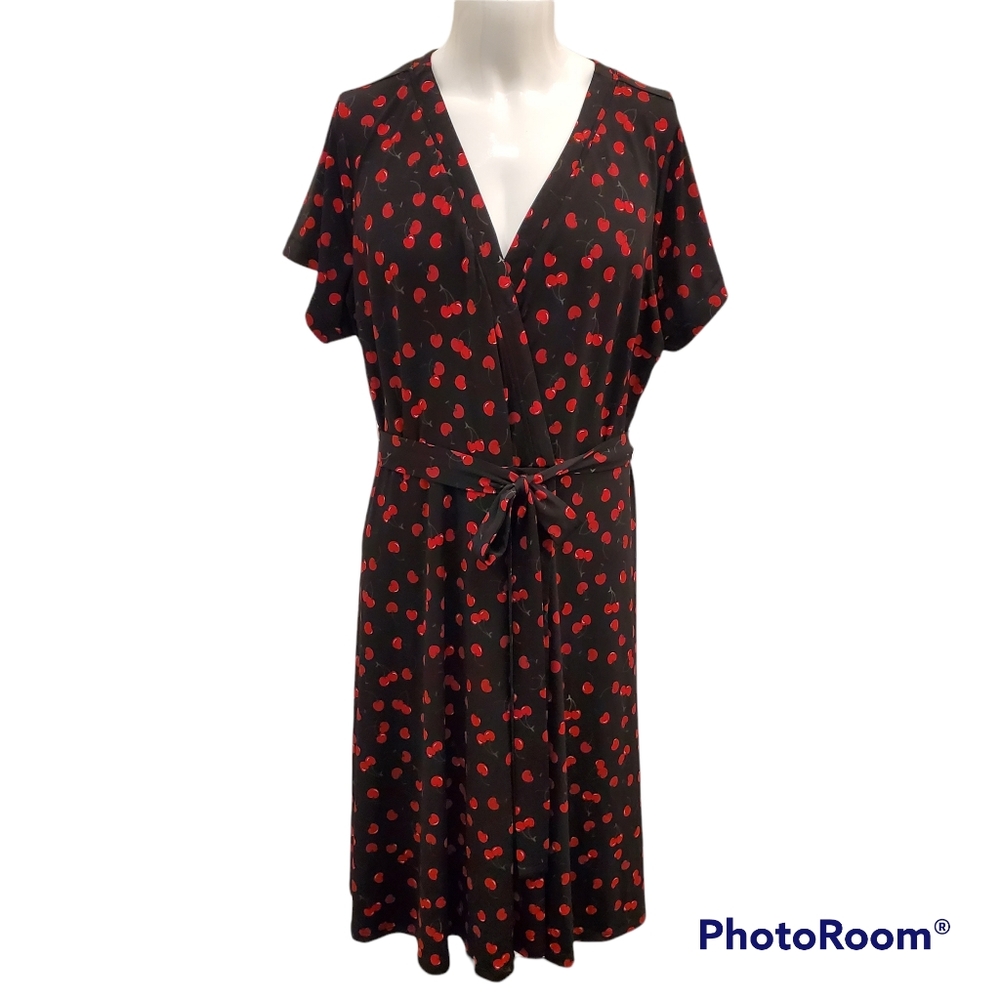 Torrid Size 2 Red Black Cherry Print Tie Faux Wrap Dress